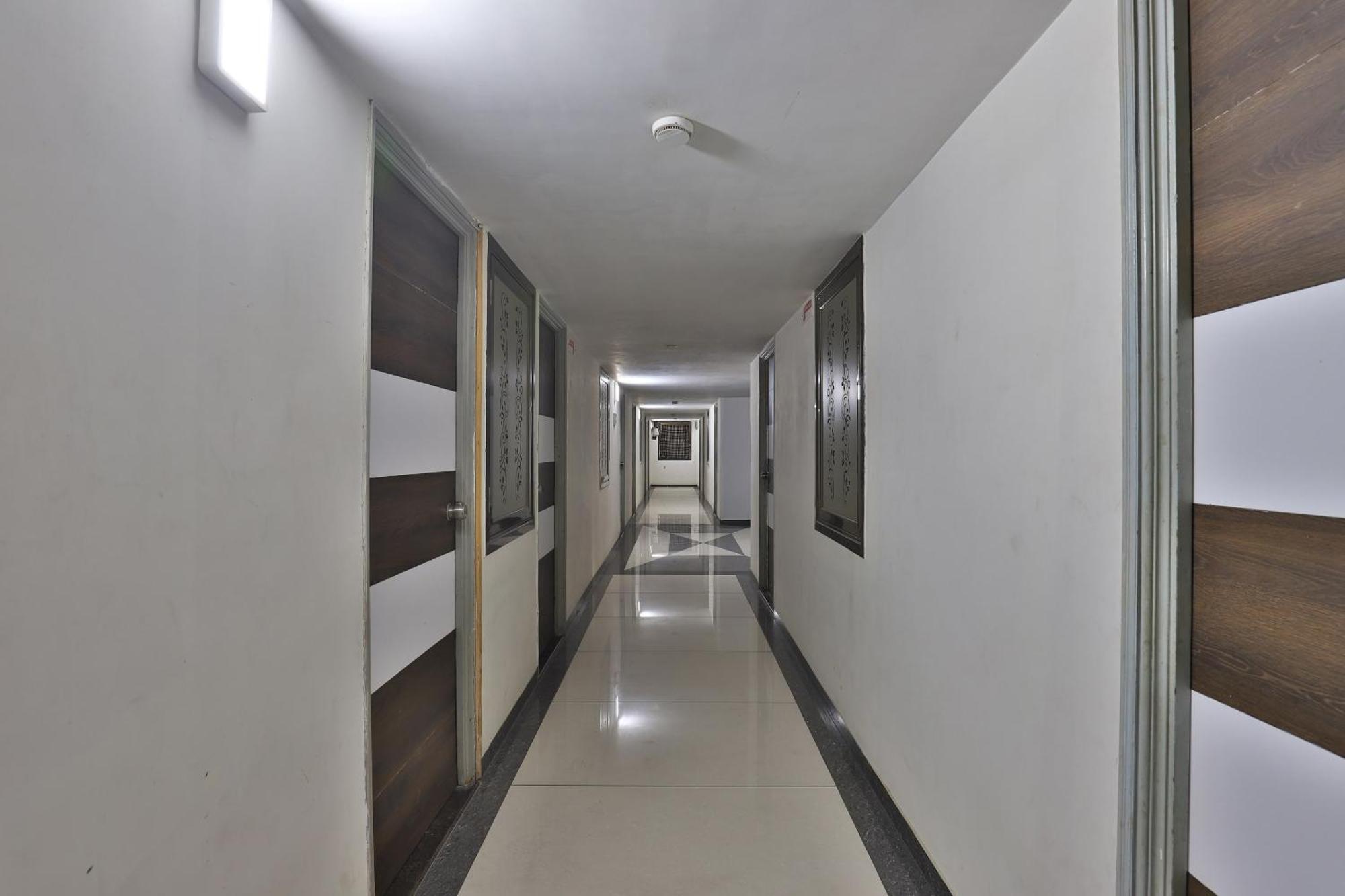 Collection O Hotel Panchsheel 巴罗达 外观 照片