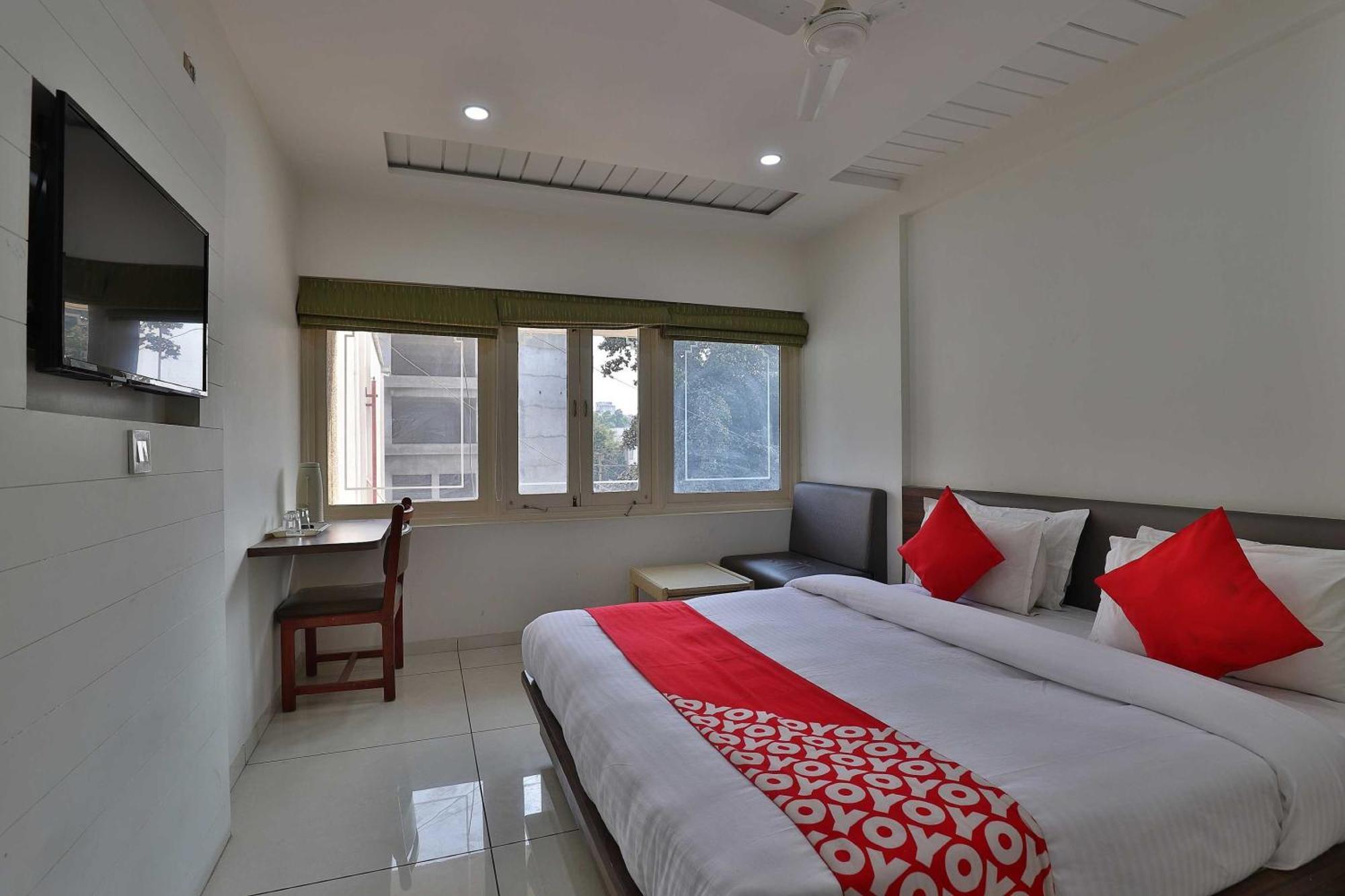 Collection O Hotel Panchsheel 巴罗达 外观 照片